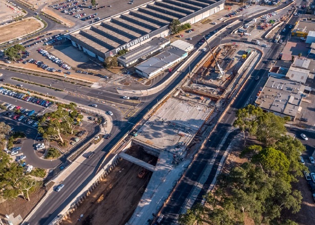 Tonsley Boulevard bridge