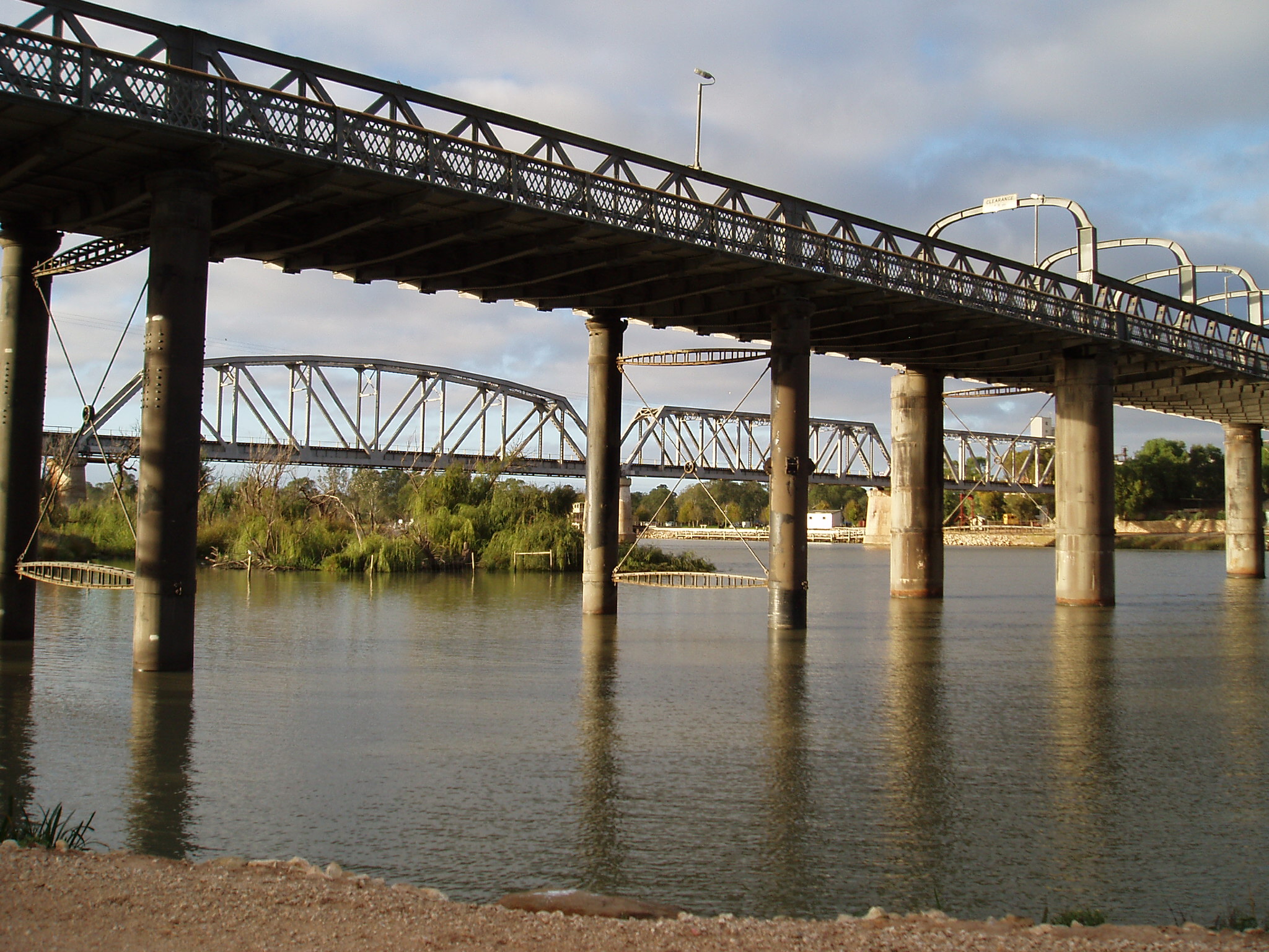 Murray Bridge Pier